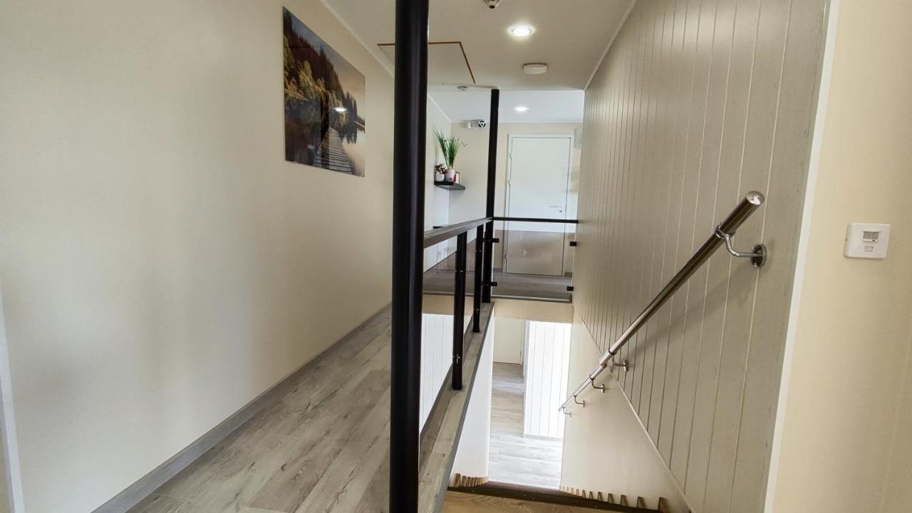 Aisa Guesthouse 페르누 외부 사진
