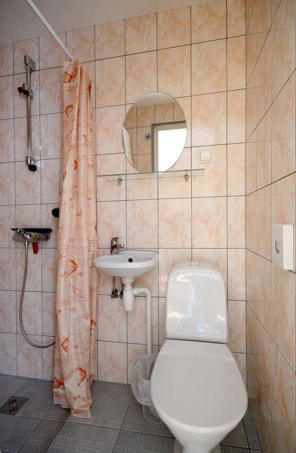 Aisa Guesthouse 페르누 외부 사진